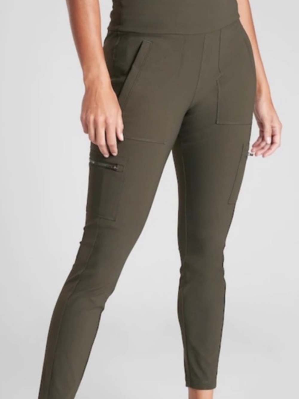 Athleta Olive Green Headlands Hybrid Cargo Tight